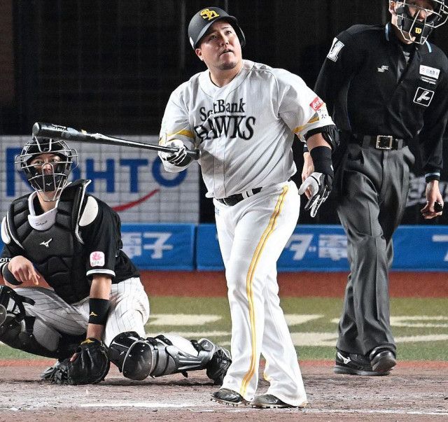 ソフトバンク・山川穂高が51打席ぶりの豪快弾！復調気配で5号先制ソロ