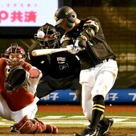 ソフトバンク3連勝！有原航平が8回無失点の力投で今季初白星【嶺井博希が決勝犠飛】