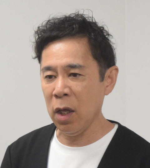 岡村隆史がファン辞めたベッカムの塩対応　仕草に見る人間関係