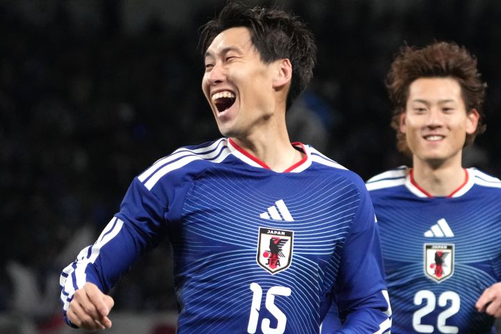 【サッカー】痺れすぎてヤバい！中村敬斗、ボリビアの心を折った芸術的一撃
