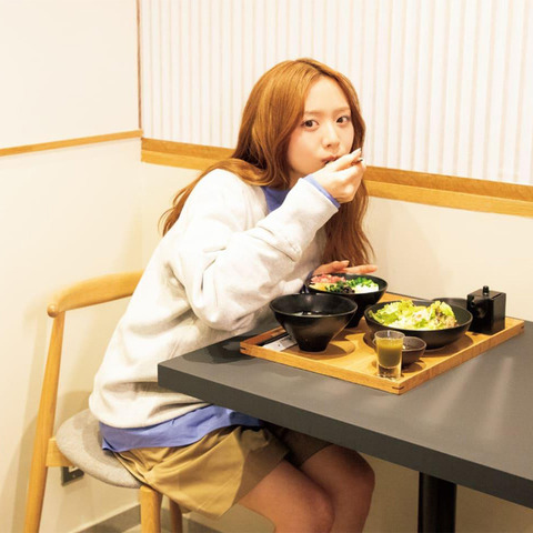 森香澄バターナッツ朝食に滲む本気の仕草