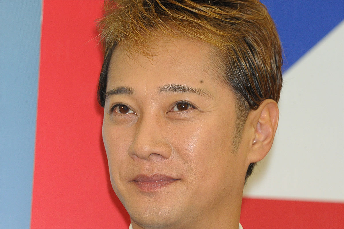 【引退1周年】痩せた中居くんが白髪ロングに！？20億円あっても消えない“カムバック待機勢”の本音