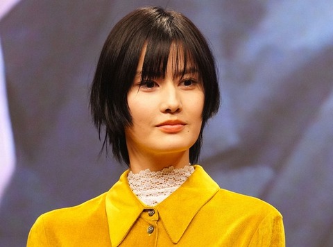 橋本愛のThreads投稿に見た「静かな守りの目」熊本震度7への想い