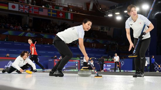 【カーリング五輪】フォルティウスが2連敗から大逆転！世界1位スイス撃破で初勝利つかんだ瞬間ヤバかった…