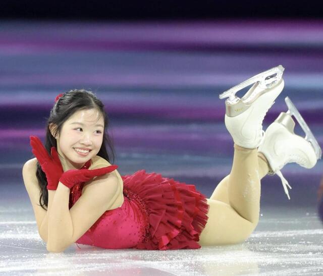 【かわいいが過ぎる】中井亜美17歳、エキシビで腹ばい足バタバタに悶絶続出