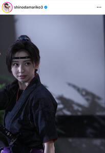 【衝撃】篠田麻里子、くの一衣装の胸元＆美脚が限界突破！水戸黄門オフショット公開ネット騒然の神ショット解禁！