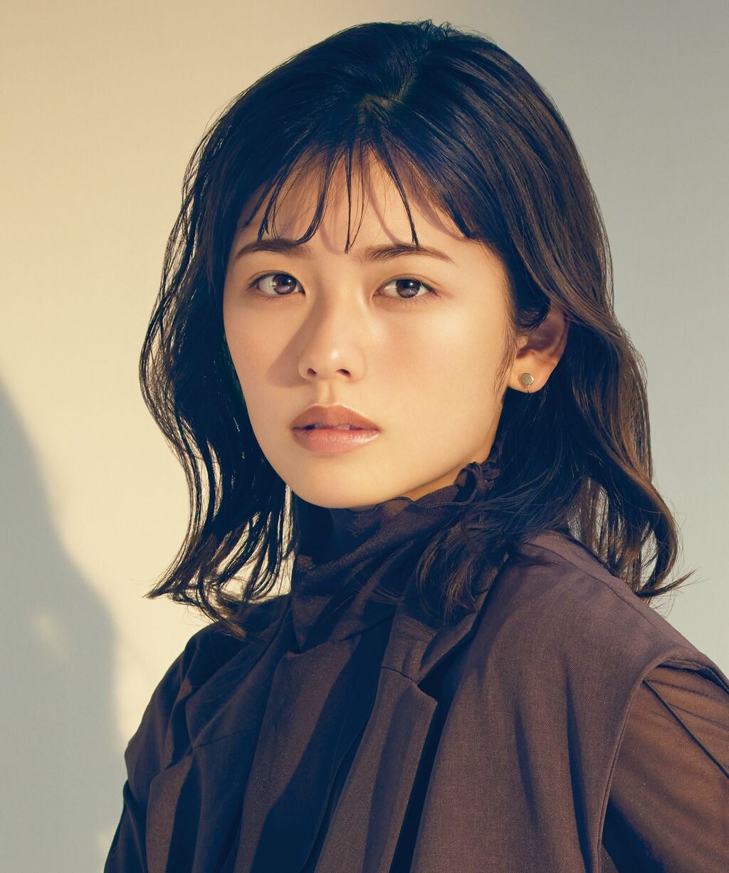 【小芝風花(28)＆小関裕太(30)】同棲5年愛バレ！ブランチイケメンが実は夜の待機夫？w