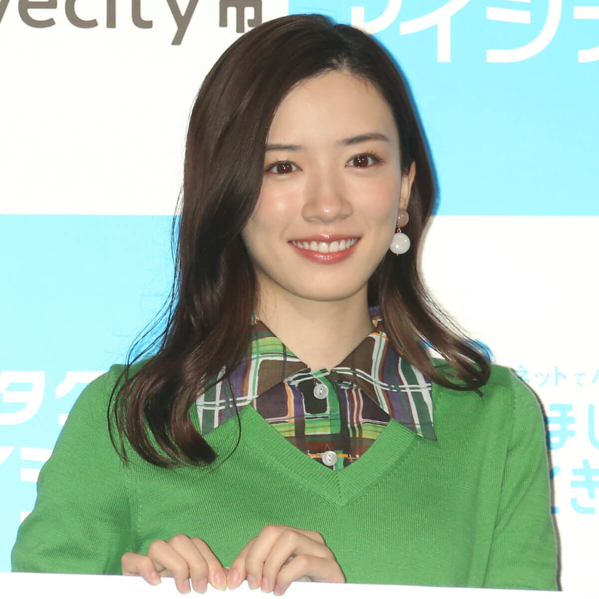 永野芽郁、幕で完全隠し！新作ロケの厳戒ぶりがヤバい