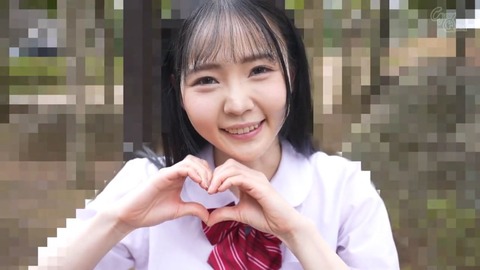 美ノ嶋めぐり 従順なJKメイドが笑顔で飲尿！ 前半