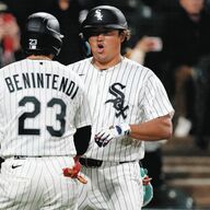 【第12号…メジャー単独トップへ！】村上宗隆、月間球団記録も更新… 7回に豪快逆転3ラン！