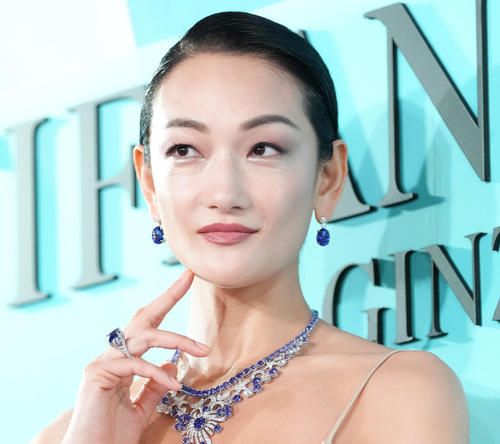 【妊娠…20年ぶりの！】モデル冨永愛（43）妊娠を報告…4歳下俳優・⼭本⼀賢との間に「新しい命を授かりました」