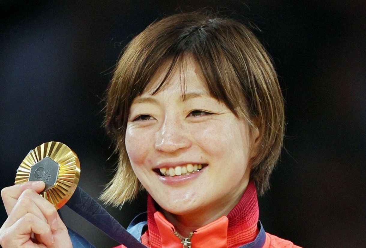 【畳を去る…遅咲きのヒロイン！】33歳金メダリスト角田夏実、突然の引退…“遅咲きの怪物”が柔道着を脱ぐ！