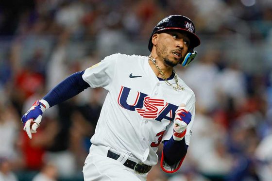 【WBC辞退…妻が警告！】ドジャース・ベッツ、WBCの出場辞退表明…妻のひと言に「出るつもり」を撤回！