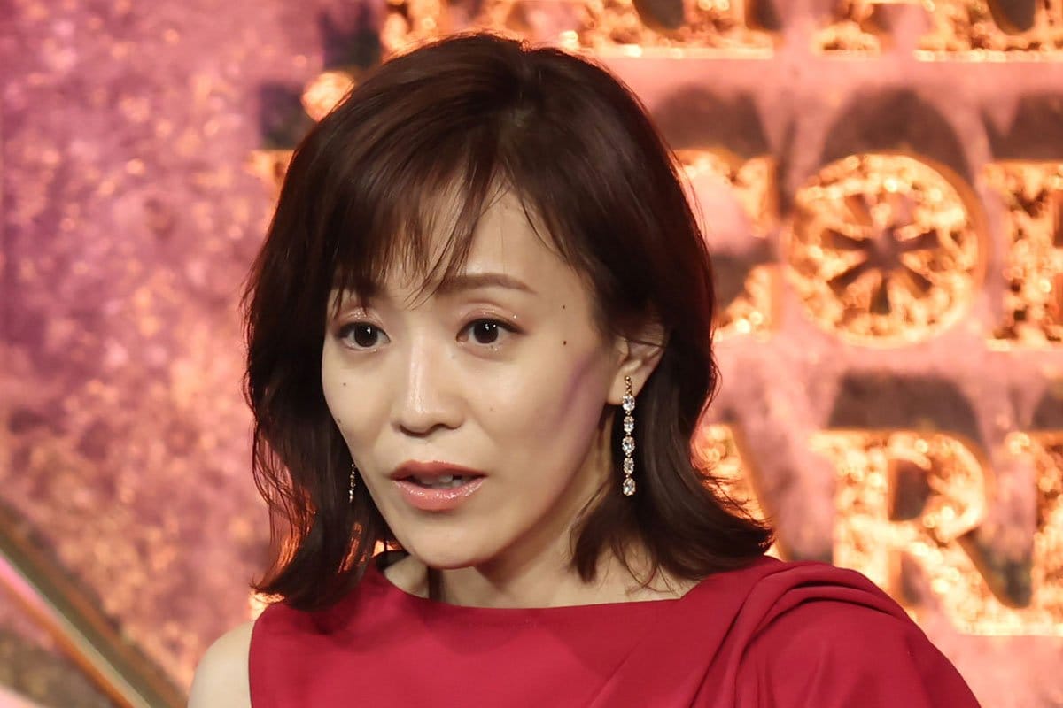 【グッときた…涙の代読！】江藤愛アナ、「ひるおび」で感極まる…「さよならは言いたくない…」黒柳徹子が久米宏に綴った最後のメッセージに！