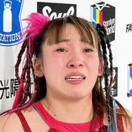 【衝撃】フワちゃん、安納サオリ撃破で大金星！ムーンサルト披露で会場騒然