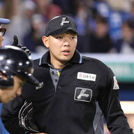 【悲報】退院のメド立たずも…川上拓斗審判員が腕を動かすまで回復した件