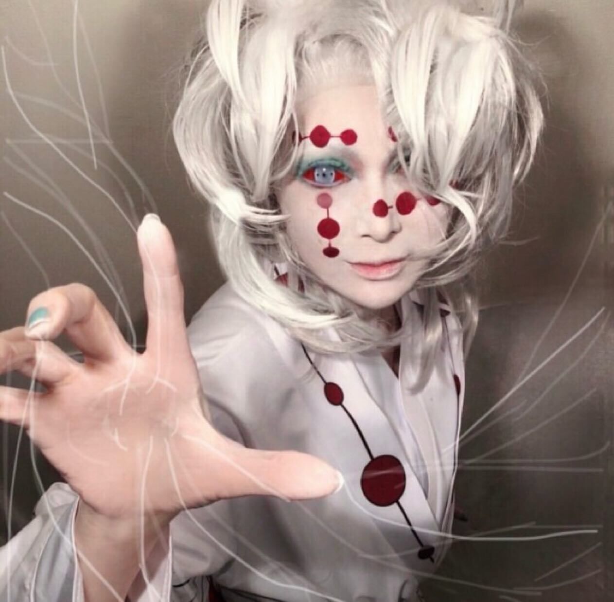 「リアルすぎて」叶美香さん、『鬼滅の刃』累のコスプレを披露「さすがです」