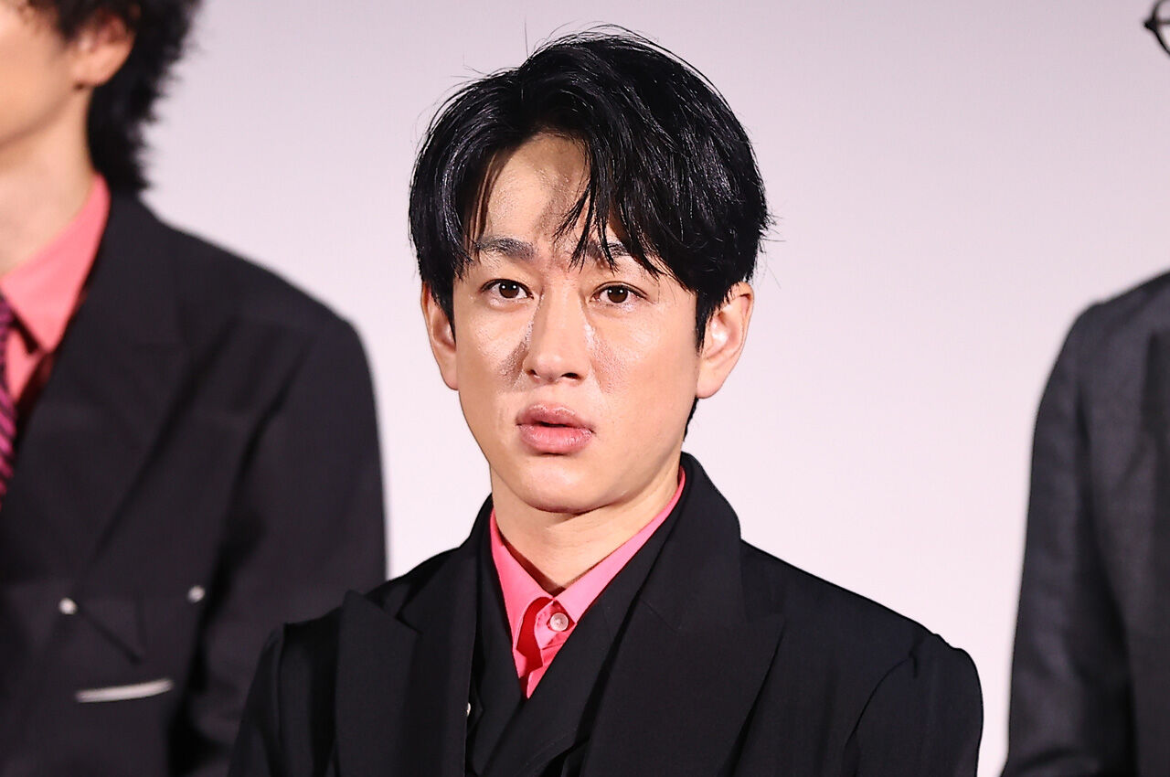 横山裕、ドッキリ番組で全治2か月の重傷…中堅芸人が語る「ケガは自己責任」“昭和的体質”の限界