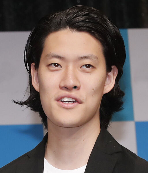 「これで不倫じゃなかったら、何やろなぁ？」粗品　永野芽郁と田中圭の〝不倫疑惑〟に本音