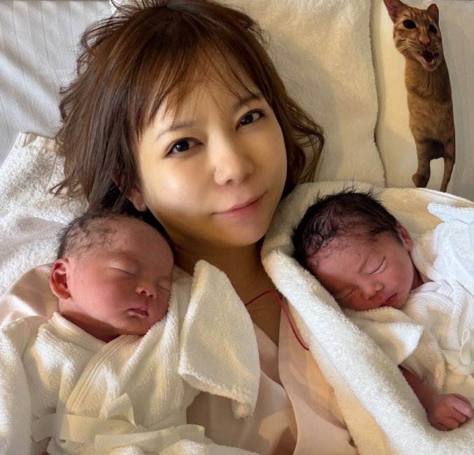 【画像】双子の男児出産の中川翔子、「ツイン・ドラゴン爆誕です！」