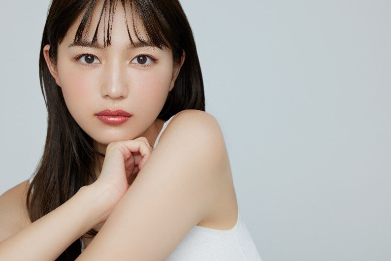 川口春奈＆板倉滉が結婚へ！9000キロの遠距離恋愛が