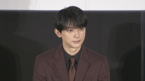 【謝罪】吉沢亮が騒動を謝罪「深く反省し見つめ直して」事務所は示談成立を報告