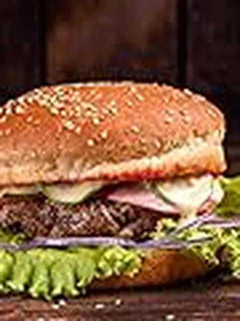 【画像】本場アメリカのハンバーガー、ガチで美味そう「思い出に残りそう」