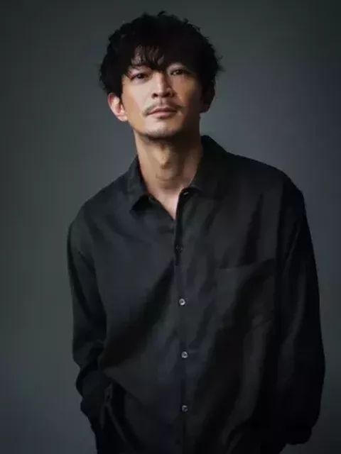 津田健次郎、「メリークリスマス」の一言で20万いいね！低音ボイスに「昇天しかけた」「心臓撃ち抜かれた」