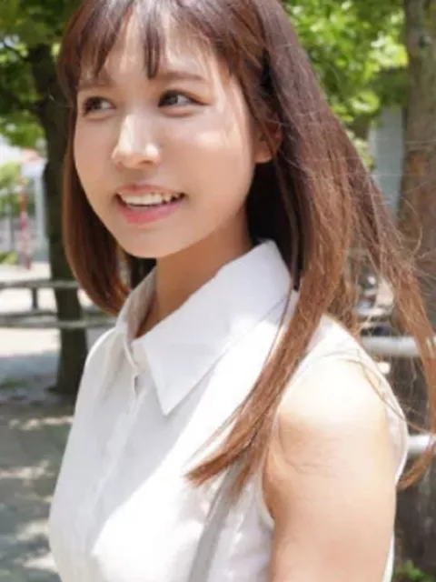 【並木あいな】少女のように愛くるしくアドケナイ表情で華奢なカラダには大きなオッパイの23歳美人若妻が奇跡のAV撮影！