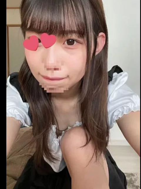 【裏垢女子】これは冗談抜きで可愛い♡激カワ童顔OLがスレンダーちっぱいボディで全裸オナニー配信！