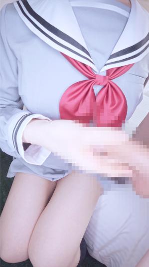 【素人・ハメ撮り・制服コス】色白小動物系レイヤーちゃんと制服コスハメ撮り 街角ナンパで即ホテルSEX ねっとり密着えっちで膣奥中◯し2連発【スマホ対応縦動画】